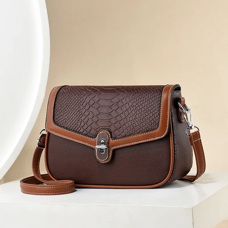 Sac à main élégant effet croco petit modèle